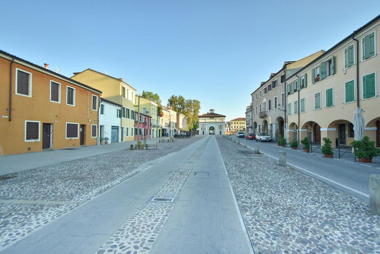 Portello Chic Apartments Padova Bagian luar foto