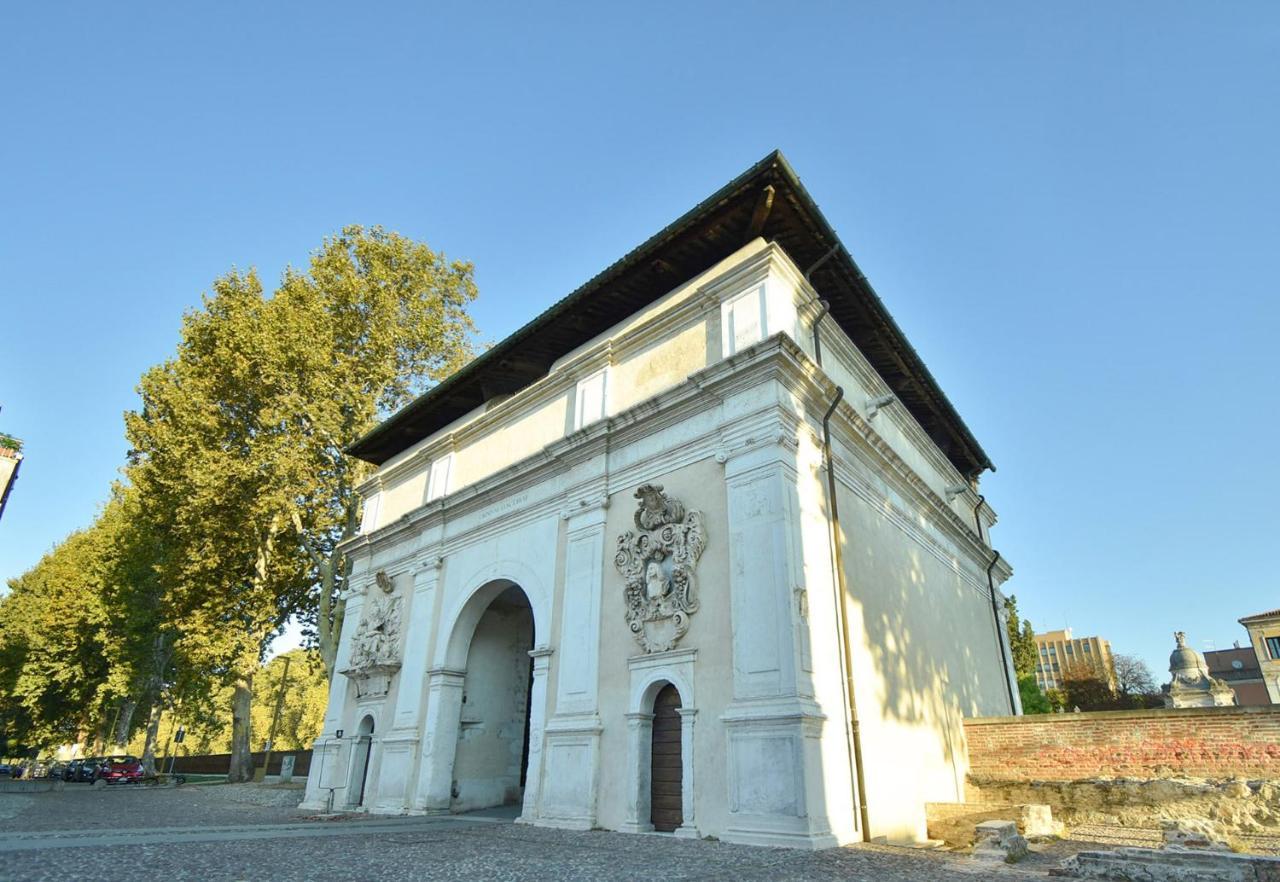 Portello Chic Apartments Padova Bagian luar foto
