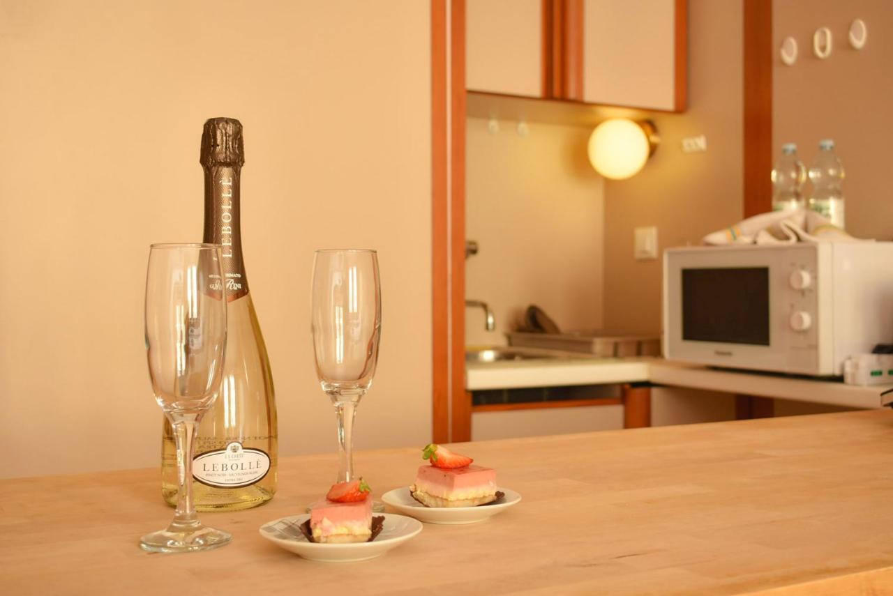 Portello Chic Apartments Padova Bagian luar foto